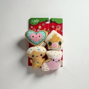 Holiday Plush Cat Toys Set 🐈🎄